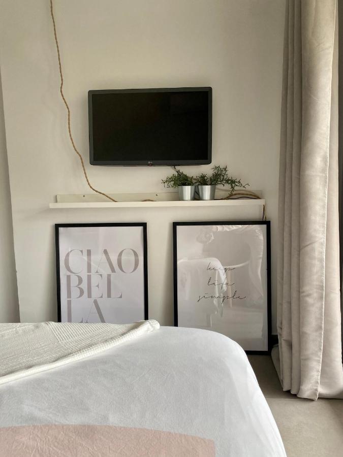 Le Maya - Studio Avec Piscine Antibes Dış mekan fotoğraf